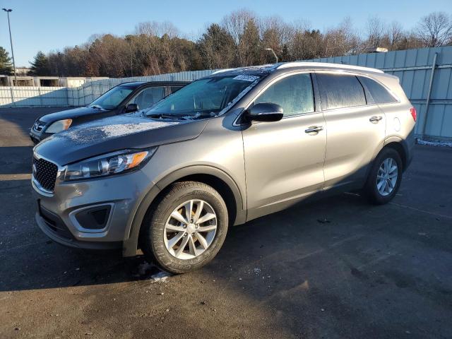 KIA SORENTO LX 2018 5xypg4a34jg411567