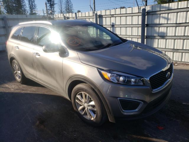 KIA SORENTO LX 2018 5xypg4a34jg425176