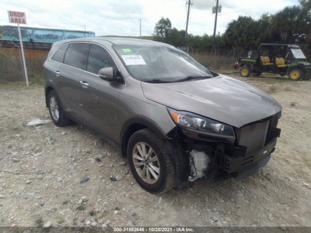 KIA SORENTO 2019 5xypg4a34kg501920