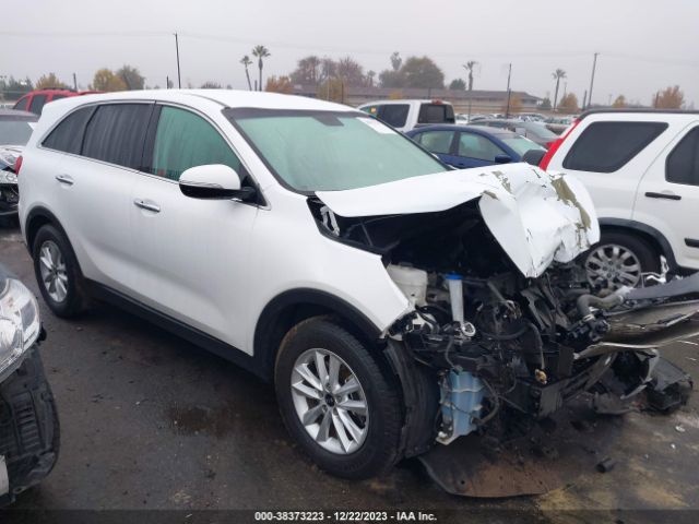 KIA SORENTO 2019 5xypg4a34kg513064