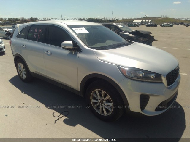 KIA SORENTO 2019 5xypg4a34kg530821