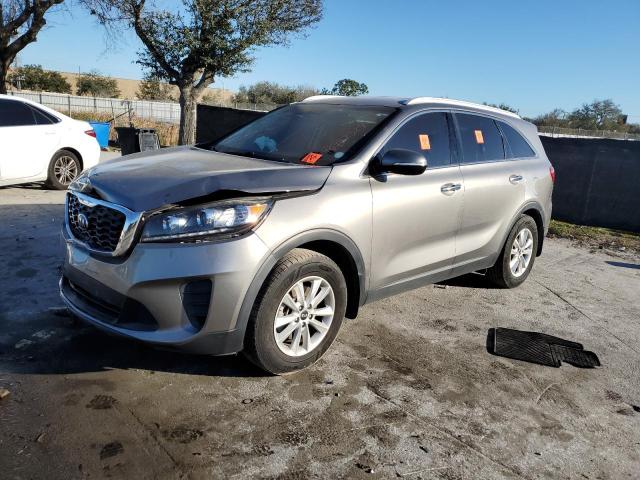 KIA SORENTO 2019 5xypg4a34kg540135