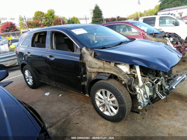 KIA SORENTO 2016 5xypg4a35gg019657