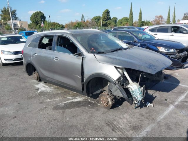 KIA SORENTO 2016 5xypg4a35gg037754