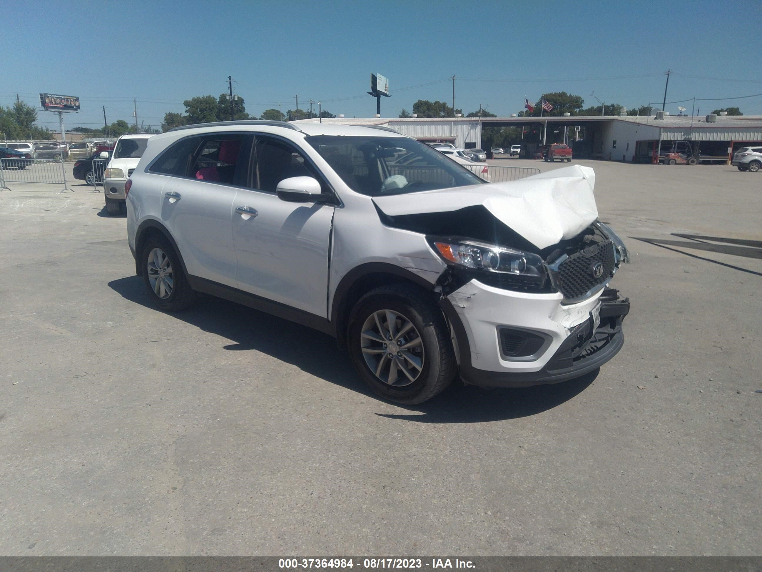 KIA SORENTO 2016 5xypg4a35gg154136