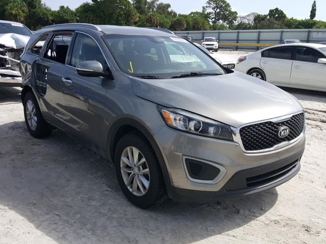 KIA SORENTO LX 2017 5xypg4a35hg209721