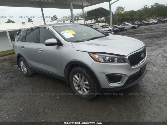 KIA SORENTO 2017 5xypg4a35hg217107