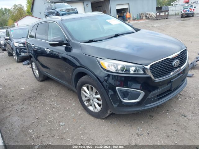 KIA SORENTO 2017 5xypg4a35hg285813