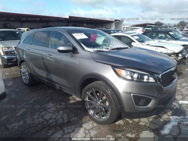 KIA SORENTO 2017 5xypg4a35hg303081