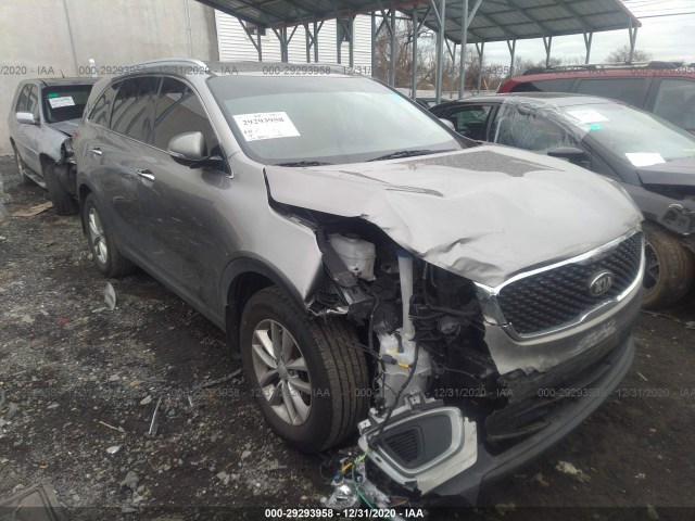 KIA SORENTO 2017 5xypg4a35hg321919