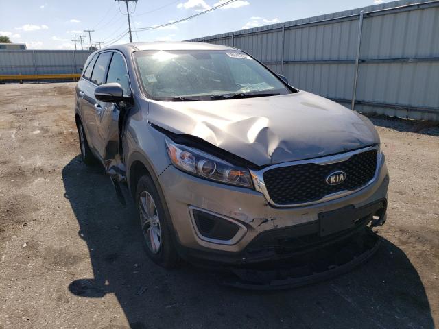 KIA SORENTO LX 2017 5xypg4a35hg331429