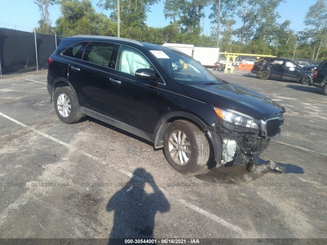 KIA SORENTO 2018 5xypg4a35jg345921