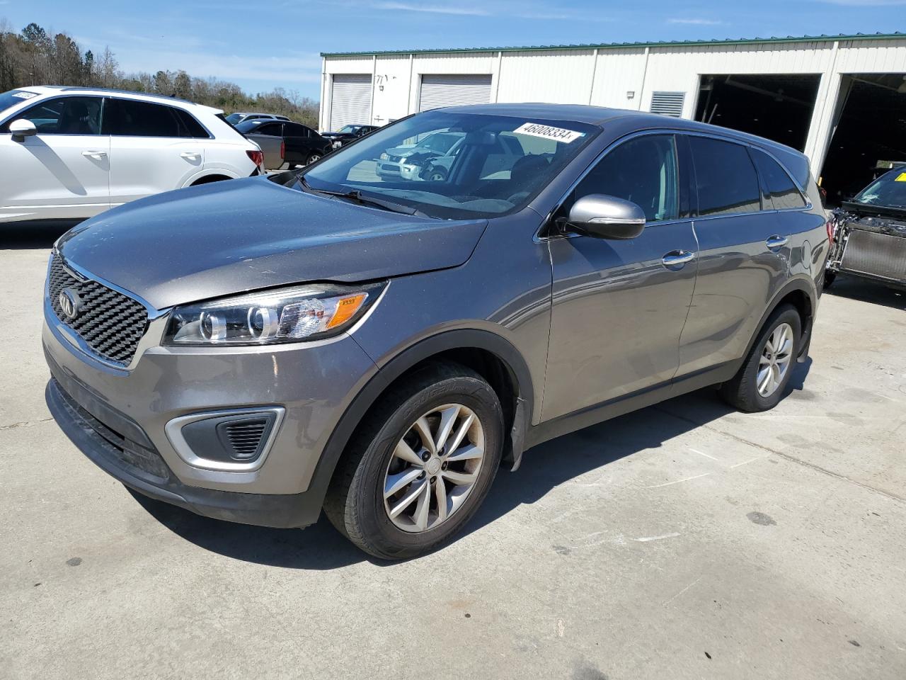 KIA SORENTO 2018 5xypg4a35jg358605