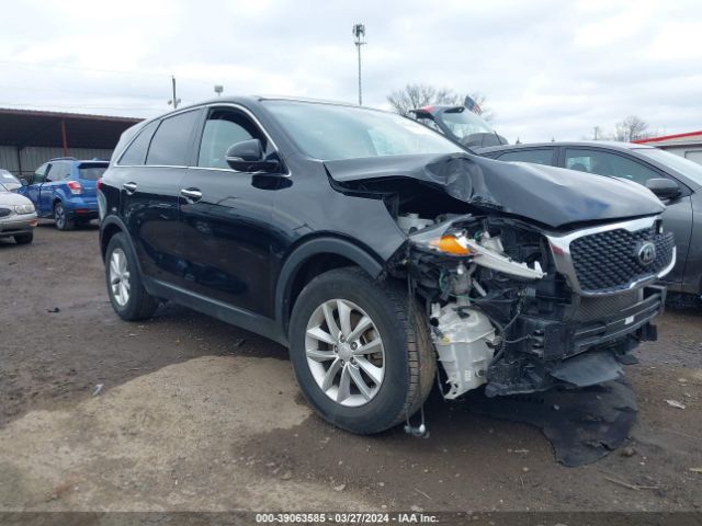 KIA SORENTO 2018 5xypg4a35jg423937