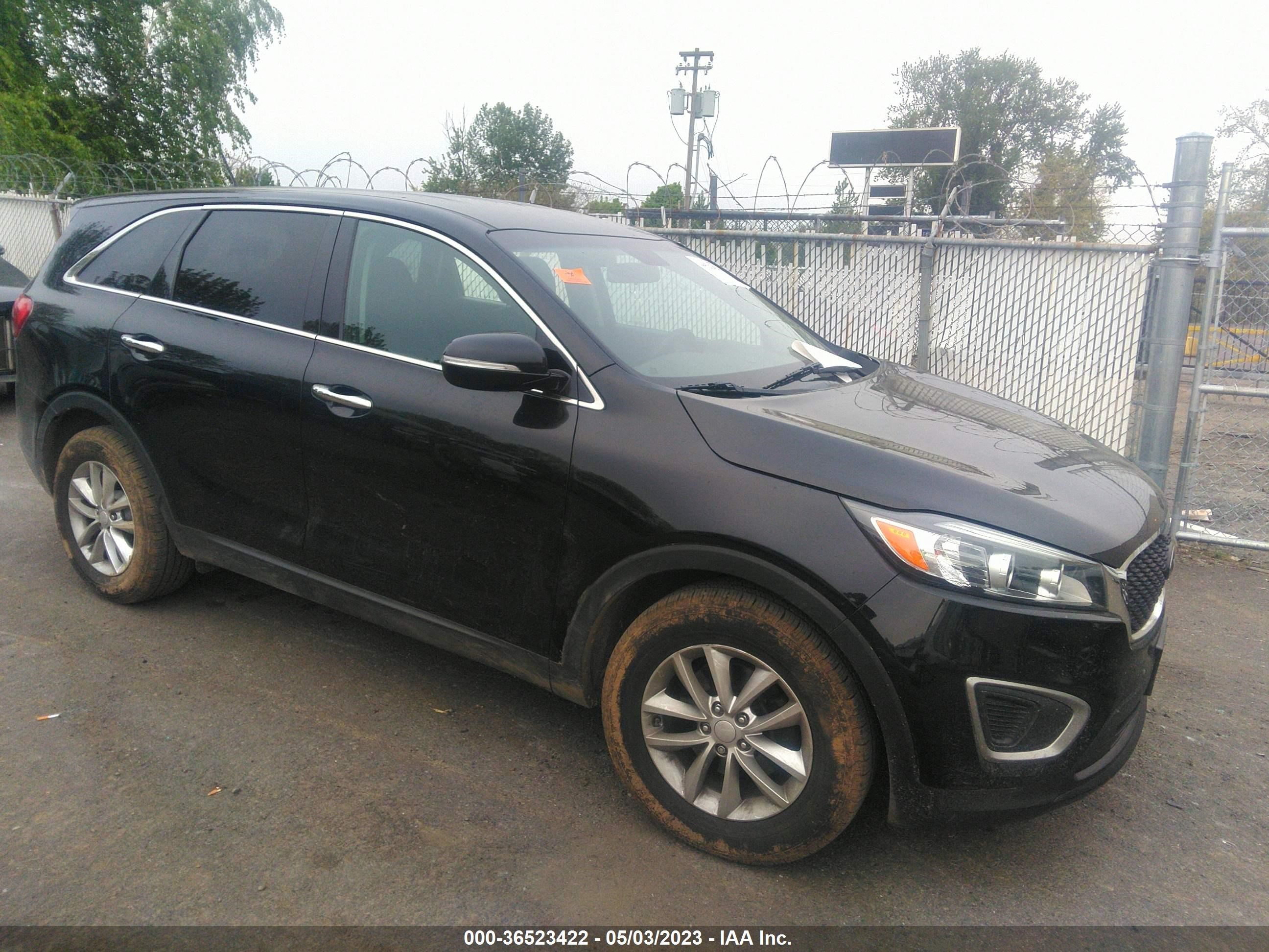 KIA SORENTO 2016 5xypg4a36gg091743