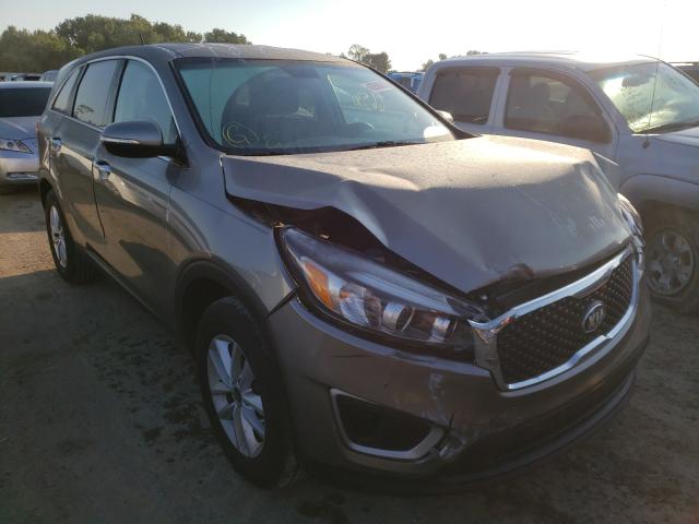 KIA SORENTO LX 2017 5xypg4a36hg226902