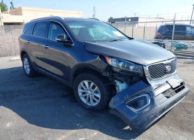 KIA SORENTO 2017 5xypg4a36hg255526