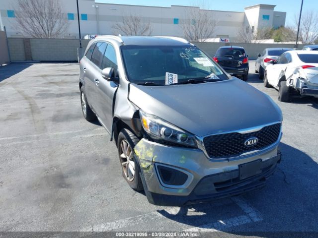 KIA SORENTO 2018 5xypg4a36jg416866