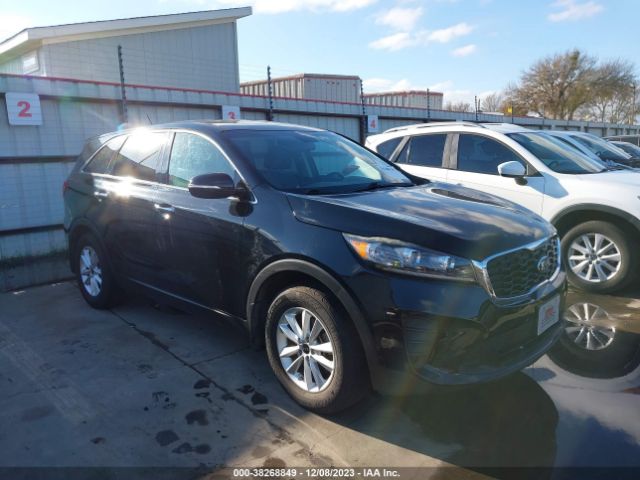 KIA SORENTO 2019 5xypg4a36kg511011