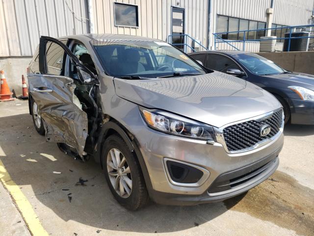 KIA SORENTO LX 2016 5xypg4a37gg082615