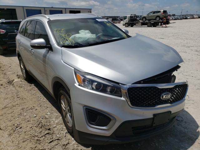 KIA SORENTO LX 2017 5xypg4a37hg189617