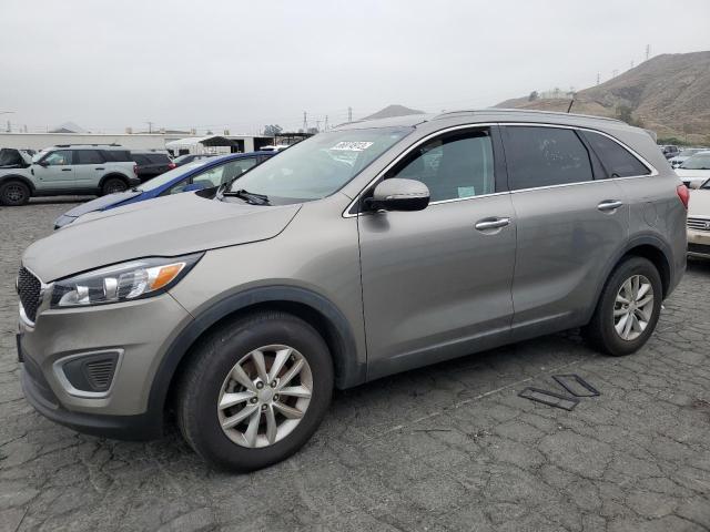 KIA SORENTO LX 2017 5xypg4a37hg212992