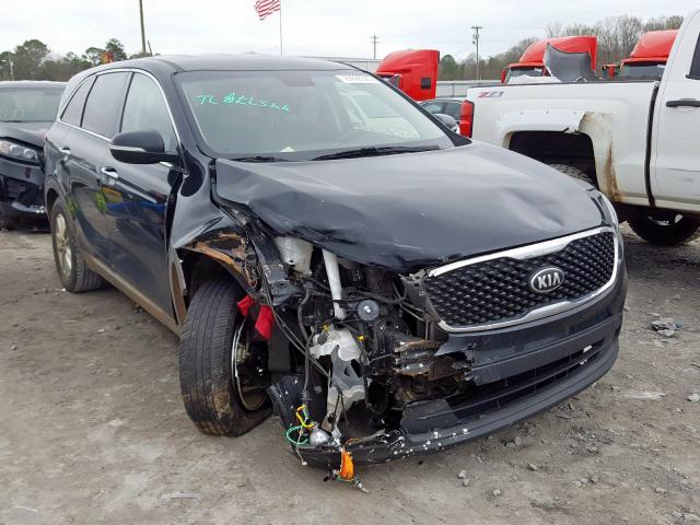 KIA SORENTO LX 2018 5xypg4a37jg379018