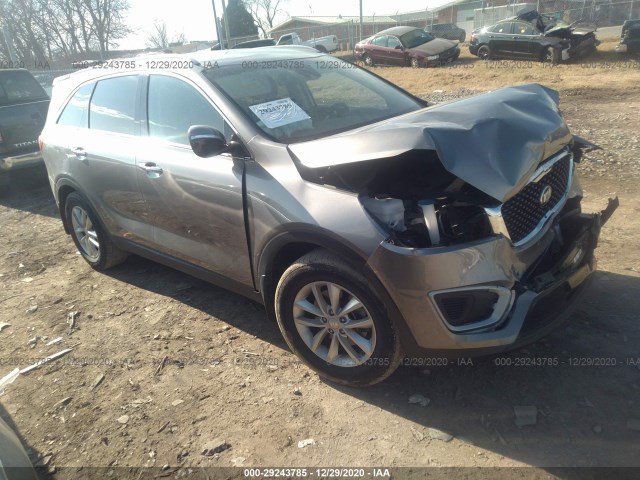 KIA SORENTO 2018 5xypg4a37jg406069