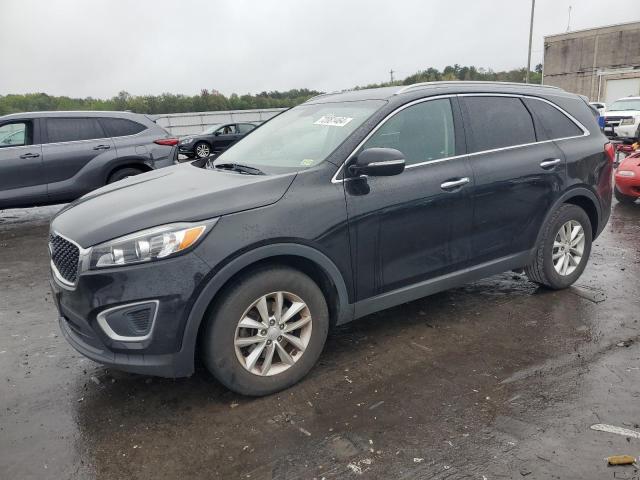 KIA SORENTO LX 2018 5xypg4a37jg423924