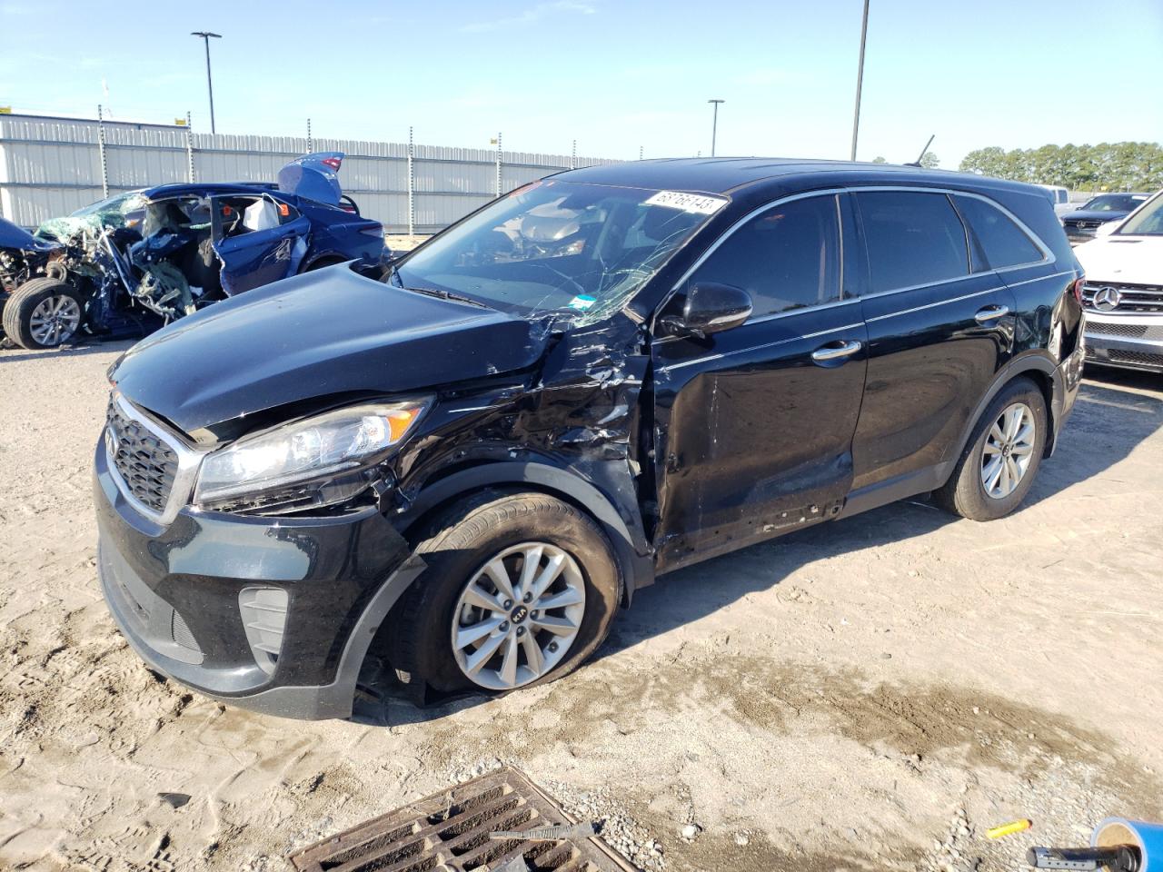 KIA SORENTO 2019 5xypg4a37kg448663