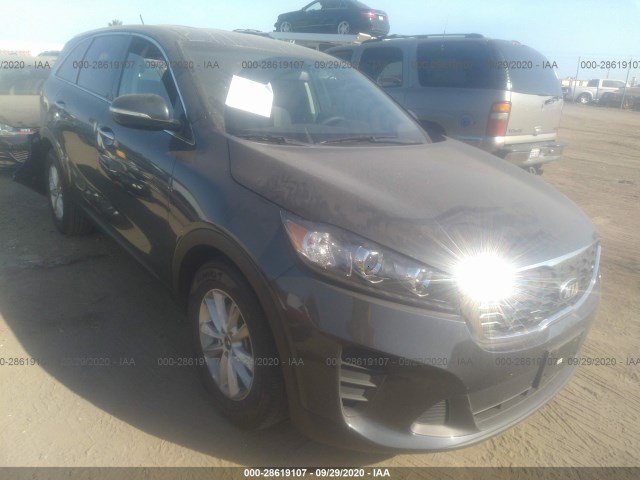 KIA SORENTO 2019 5xypg4a37kg523359