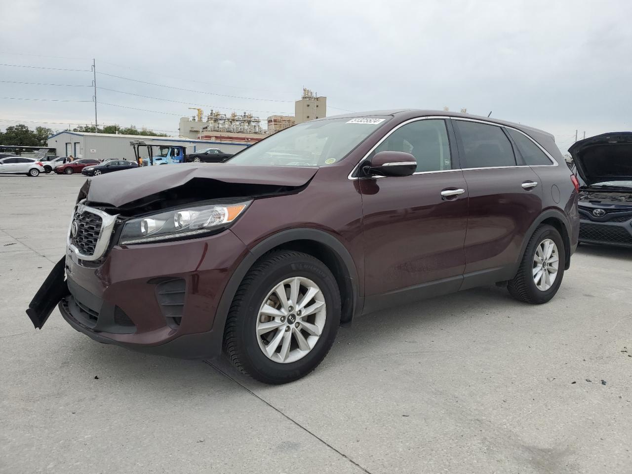 KIA SORENTO 2019 5xypg4a37kg565904