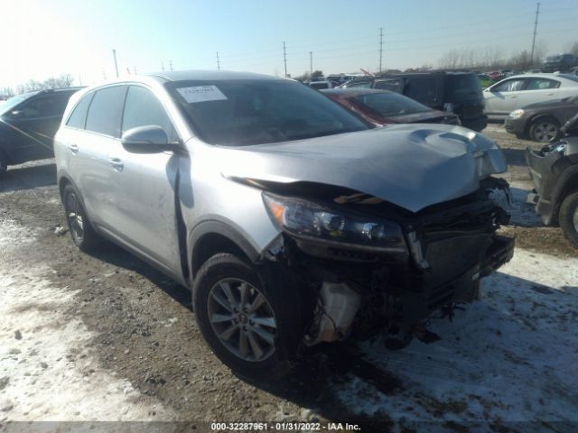 KIA SORENTO 2019 5xypg4a37kg576756