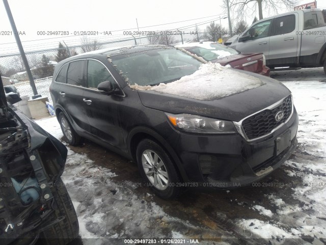 KIA SORENTO 2019 5xypg4a37kg580841