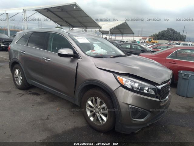 KIA SORENTO 2017 5xypg4a38hg194826