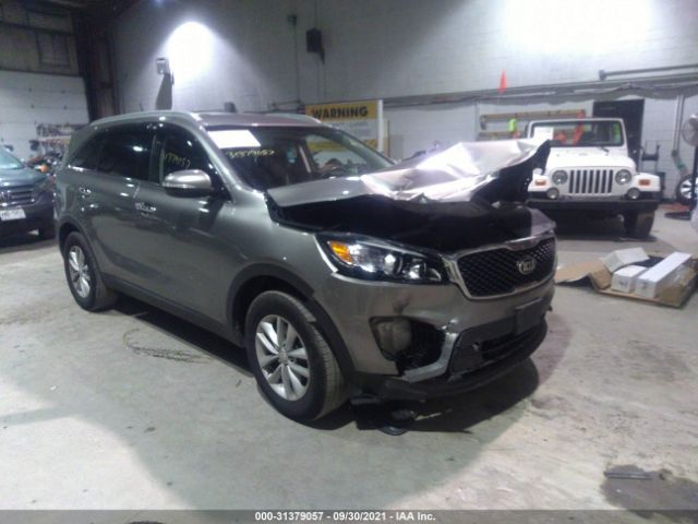 KIA SORENTO 2017 5xypg4a38hg216386