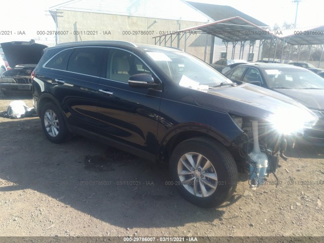 KIA SORENTO 2017 5xypg4a38hg233608