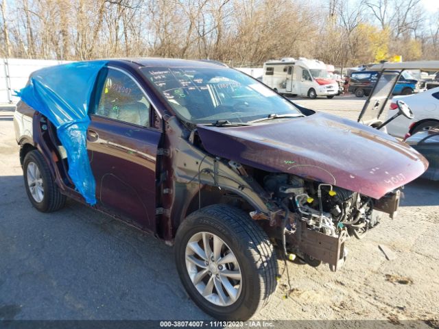 KIA SORENTO 2017 5xypg4a38hg247928