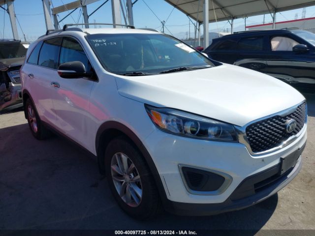 KIA SORENTO 2017 5xypg4a38hg261814