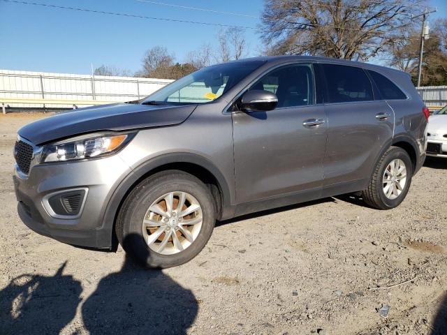 KIA SORENTO 2017 5xypg4a38hg268195