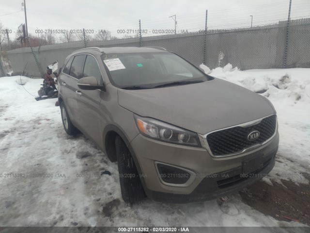 KIA SORENTO 2017 5xypg4a38hg281979