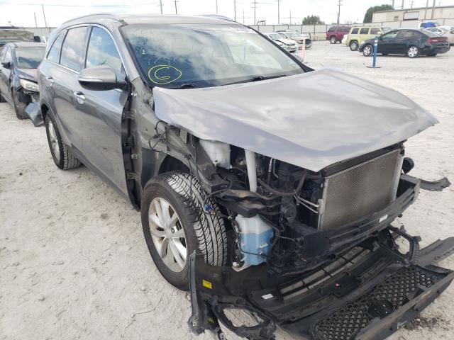 KIA SORENTO LX 2018 5xypg4a38jg403892