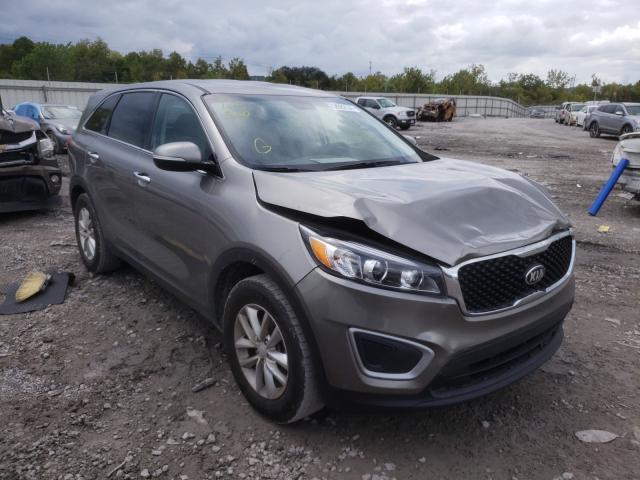 KIA SORENTO 2018 5xypg4a38jg404654