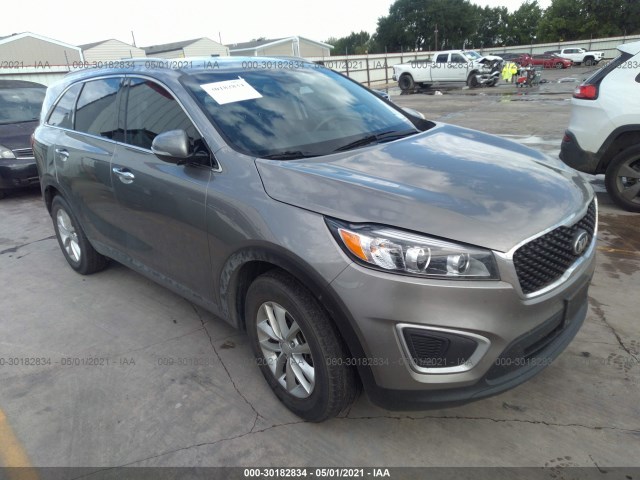 KIA SORENTO 2018 5xypg4a38jg419851