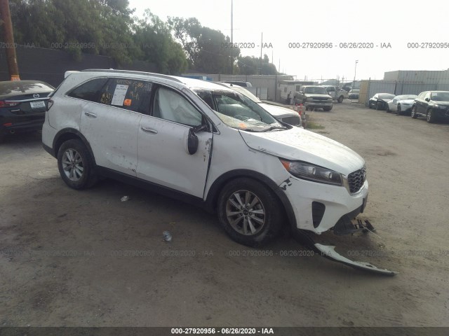 KIA SORENTO 2019 5xypg4a38kg452124