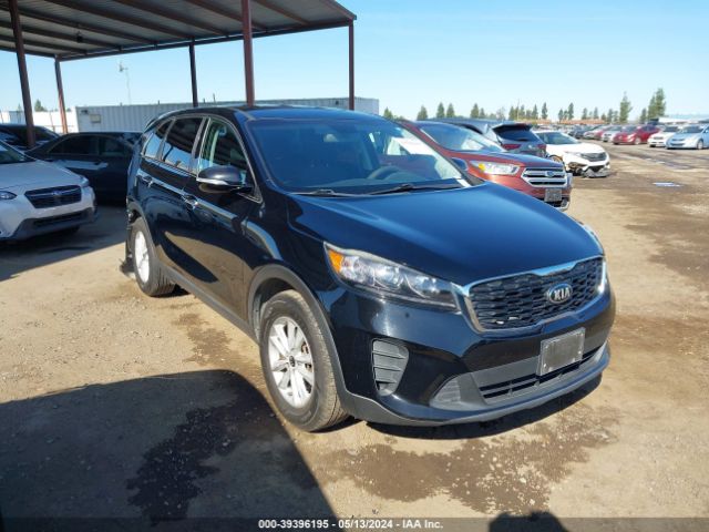 KIA SORENTO 2019 5xypg4a38kg456254