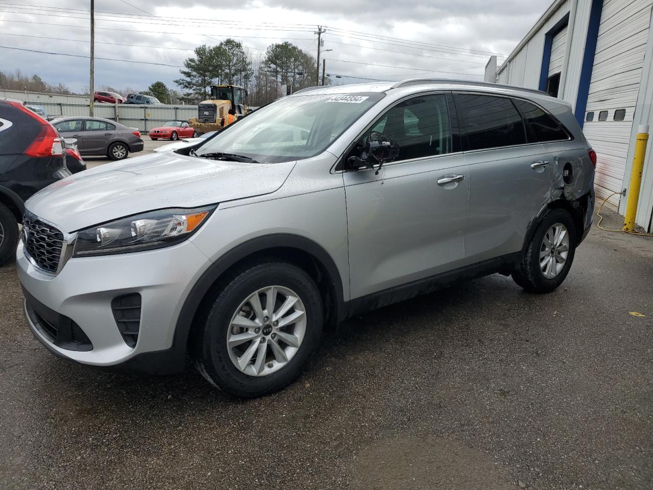 KIA SORENTO 2019 5xypg4a38kg526917