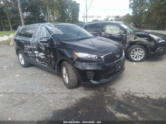 KIA SORENTO 2019 5xypg4a38kg548271