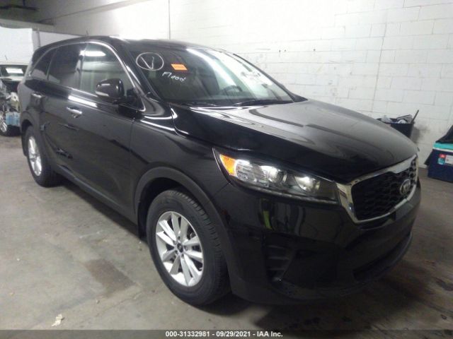 KIA SORENTO 2019 5xypg4a38kg552398