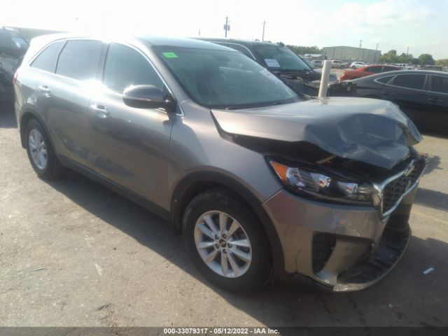 KIA SORENTO 2019 5xypg4a38kg553454